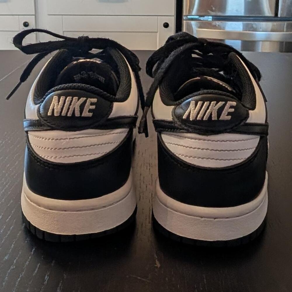 Nike Dunk Low Black White Panda Sneakers Youth 6.5 Leather Lace Up Athletic GS - Picture 5 of 5